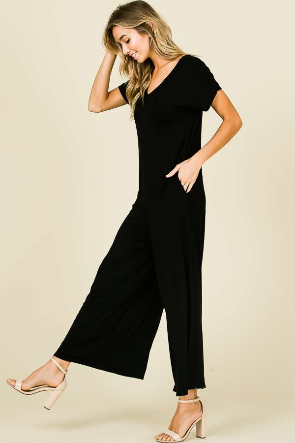 DA1144 SHORT SLEEVE JUMPSUIT WITH POCKETS