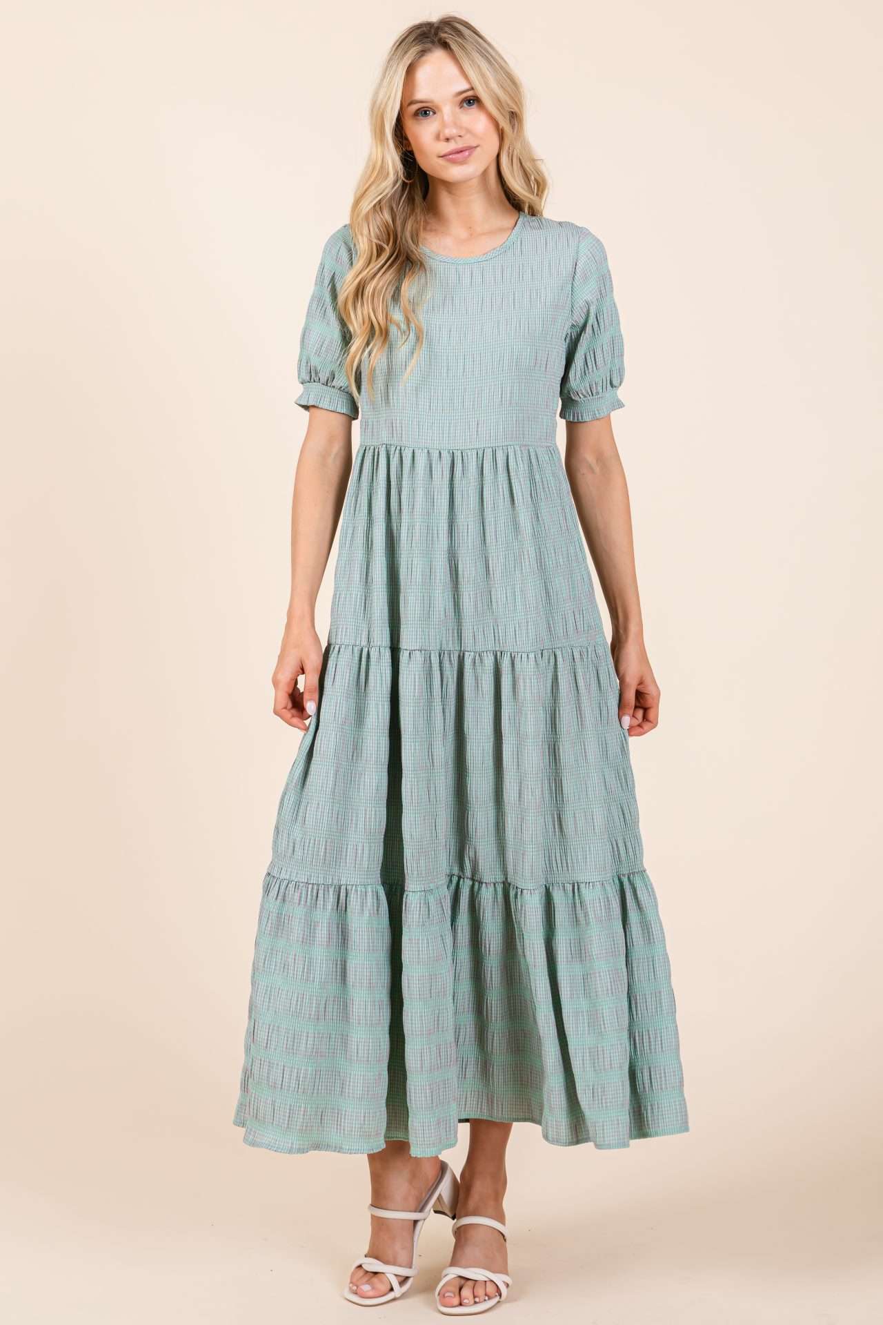 DA1594 TEXTURED TIERED SKIRT MAXI DRESS